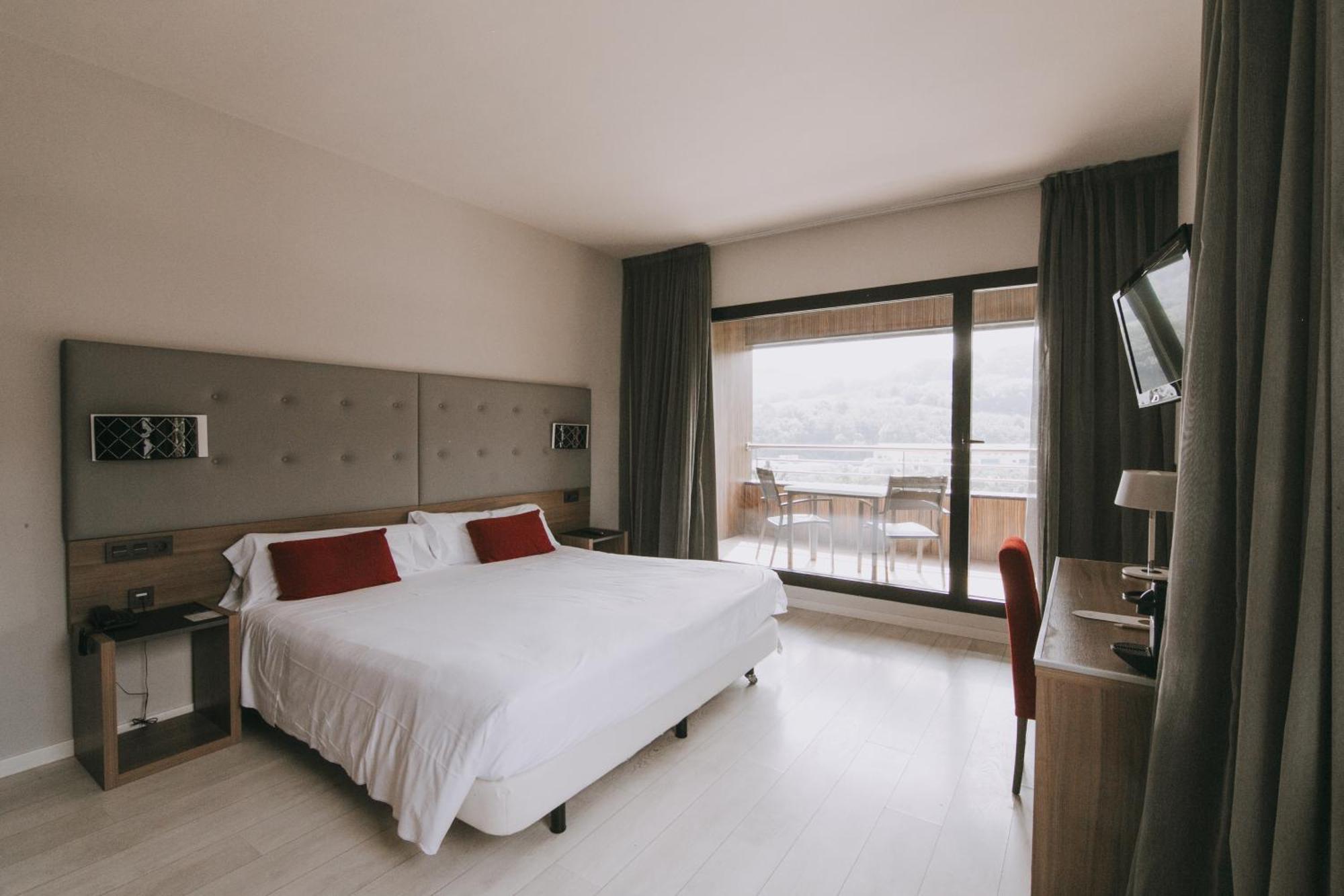 Hotel K10 Urnieta Zewnętrze zdjęcie